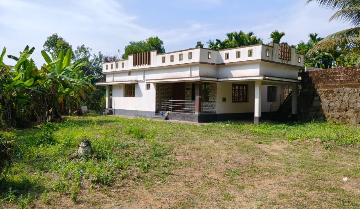 Polali 3BHK 23Cents (1)
