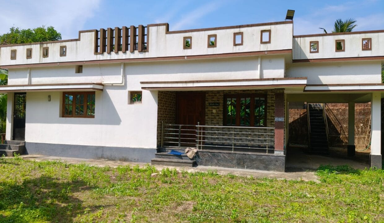 Polali 3BHK 23Cents (16)