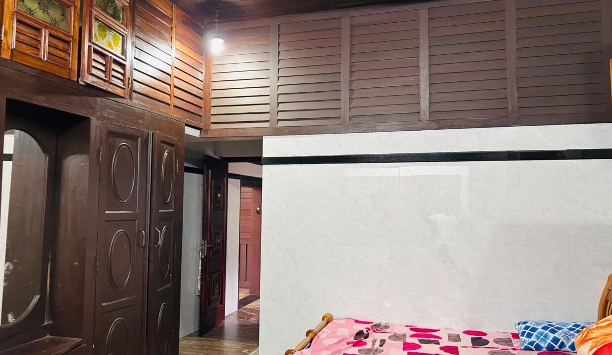 Ganjimutt 12 Cents 5BHK (9)