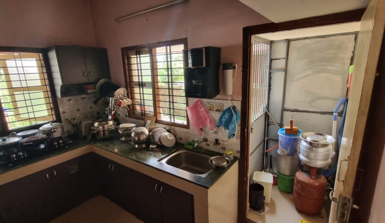 2BHK 5.25 Cents (4)